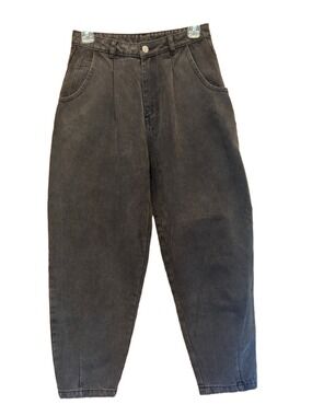 Bacio Faded Black High Rise Pleated Balloon/Barrel Leg Jeans Size Medium